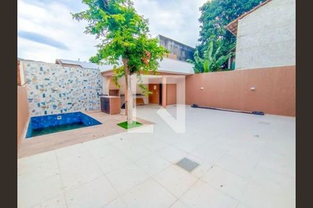 Casa à venda com 3 quartos, 80m² em Itaipu, Niterói