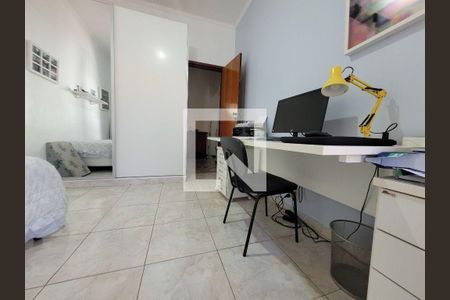 Casa à venda com 3 quartos, 377m² em Piratininga, Niterói