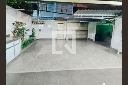 Casa à venda com 4 quartos, 136m² em Engenhoca, Niterói