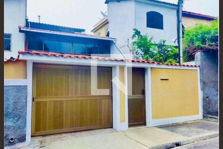 Casa à venda com 4 quartos, 136m² em Engenhoca, Niterói