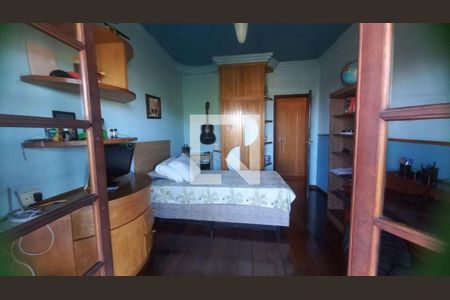 Casa à venda com 5 quartos, 518m² em Pendotiba, Niterói