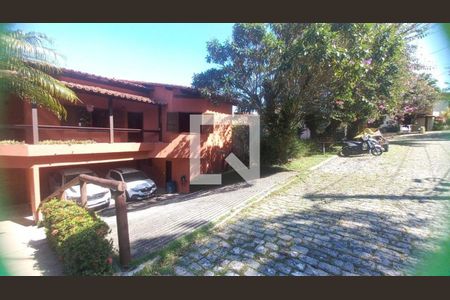 Casa à venda com 5 quartos, 518m² em Pendotiba, Niterói