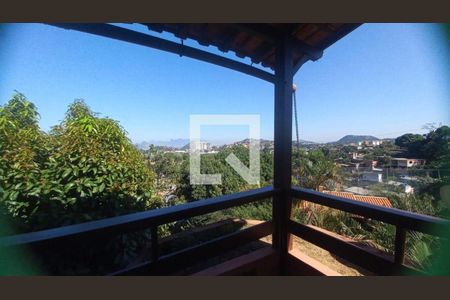 Casa à venda com 5 quartos, 518m² em Pendotiba, Niterói