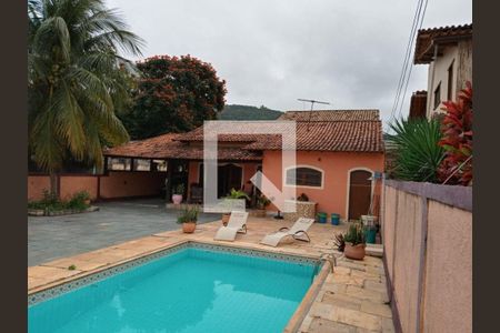 Casa à venda com 3 quartos, 157m² em Piratininga, Niterói