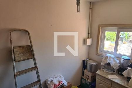 Casa à venda com 4 quartos, 247m² em Piratininga, Niterói