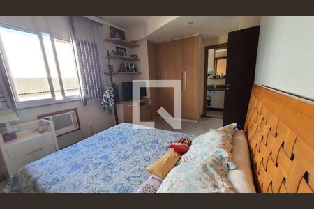Casa à venda com 4 quartos, 276m² em Piratininga, Niterói