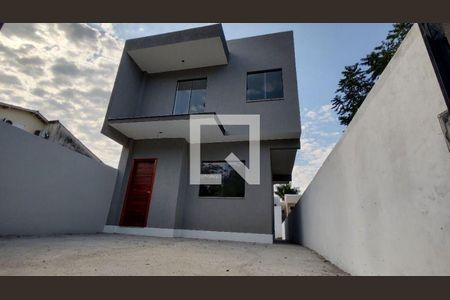 Casa à venda com 4 quartos, 150m² em Maravista, Niterói