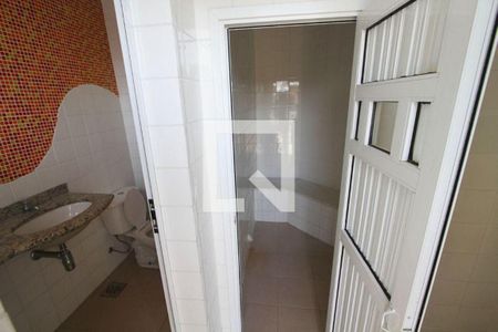 Casa à venda com 4 quartos, 300m² em Maria Paula, Niterói