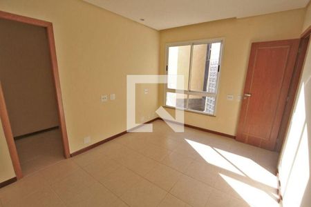 Casa à venda com 4 quartos, 300m² em Maria Paula, Niterói