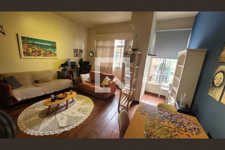 Casa à venda com 4 quartos, 121m² em Santa Rosa, Niterói