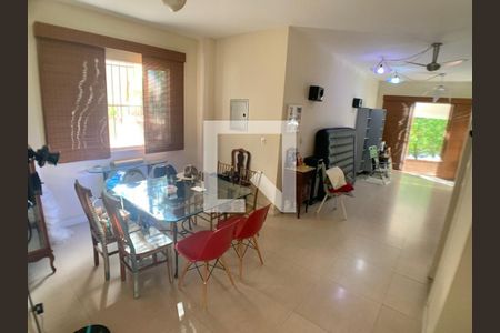 Casa à venda com 3 quartos, 127m² em Santa Rosa, Niterói