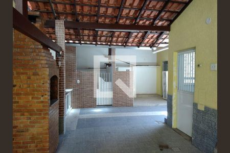 Casa à venda com 2 quartos, 126m² em Itaipu, Niterói
