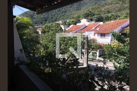 Casa à venda com 4 quartos, 200m² em São Francisco, Niterói