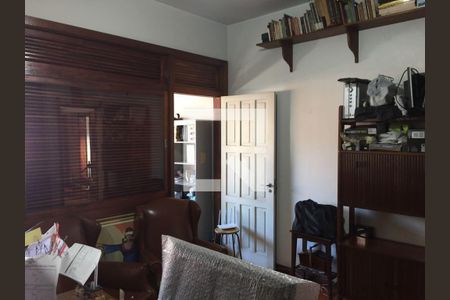 Casa à venda com 4 quartos, 200m² em São Francisco, Niterói