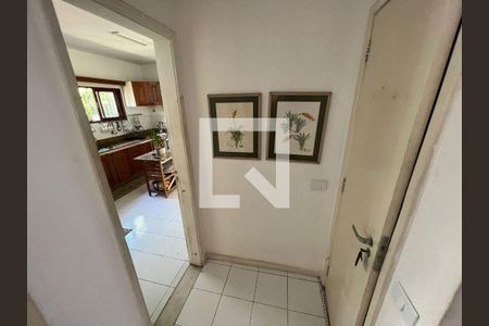 Casa à venda com 4 quartos, 240m² em Piratininga, Niterói