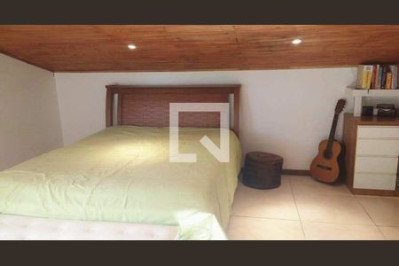 Casa à venda com 3 quartos, 193m² em Maravista, Niterói