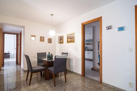 Apartamento à venda com 3 quartos, 110m² em Icaraí, Niterói