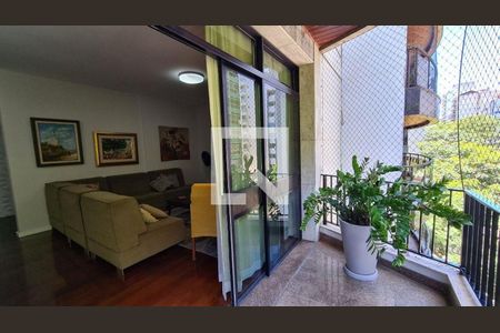 Apartamento à venda com 4 quartos, 180m² em Ingá, Niterói