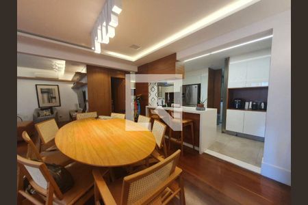Apartamento à venda com 4 quartos, 235m² em Ingá, Niterói