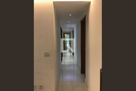 Apartamento à venda com 4 quartos, 160m² em Icaraí, Niterói