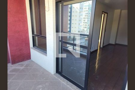 Apartamento à venda com 3 quartos, 130m² em Icaraí, Niterói