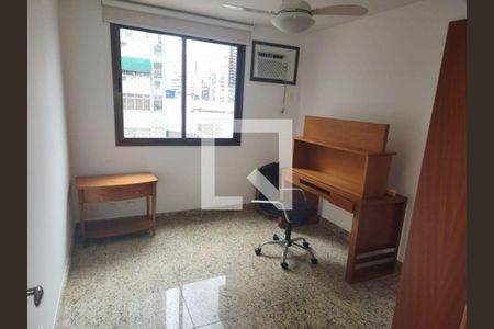 Apartamento à venda com 4 quartos, 132m² em Icaraí, Niterói