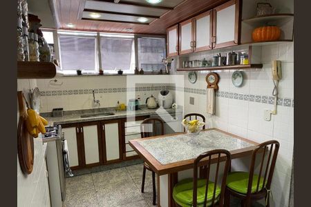 Apartamento à venda com 3 quartos, 112m² em Icaraí, Niterói