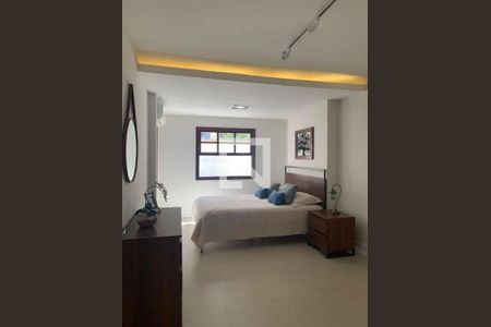Casa à venda com 3 quartos, 189m² em Piratininga, Niterói