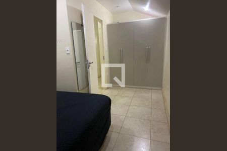 Casa à venda com 4 quartos, 297m² em Pendotiba, Niterói