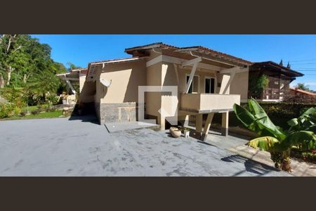 Casa à venda com 4 quartos, 239m² em Itaipu, Niterói