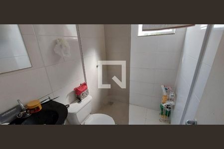 Casa à venda com 239m², 4 quartos e 4 vagas