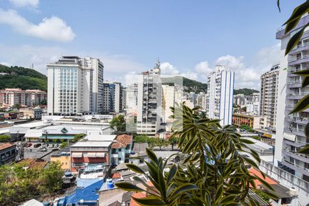 Sala de apartamento à venda com 2 quartos, 82m² em Icaraí, Niterói