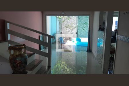 Casa à venda com 3 quartos, 145m² em Camboinhas, Niterói