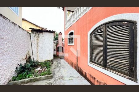 Casa à venda com 5 quartos, 325m² em Camboinhas, Niterói