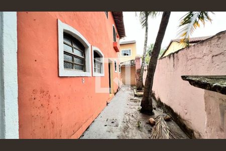 Casa à venda com 5 quartos, 325m² em Camboinhas, Niterói