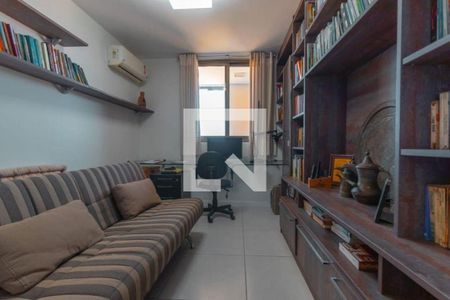 Apartamento à venda com 3 quartos, 113m² em Piratininga, Niterói