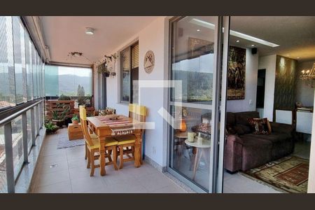 Apartamento à venda com 2 quartos, 74m² em Piratininga, Niterói