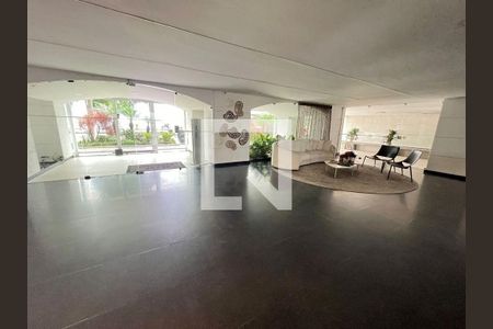 Apartamento à venda com 4 quartos, 180m² em Icaraí, Niterói