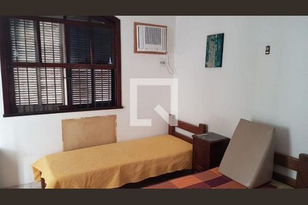 Casa à venda com 5 quartos, 194m² em Charitas, Niterói