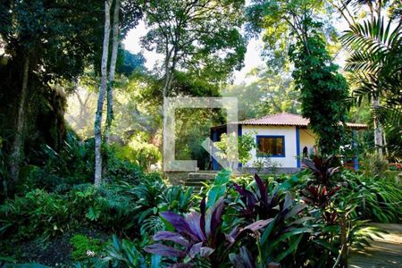 Casa à venda com 4 quartos, 232m² em Muriqui, Niterói