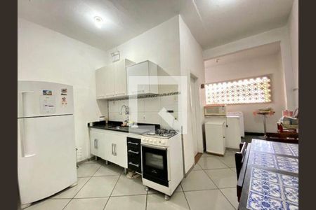 Casa à venda com 3 quartos, 107m² em Centro, Niterói