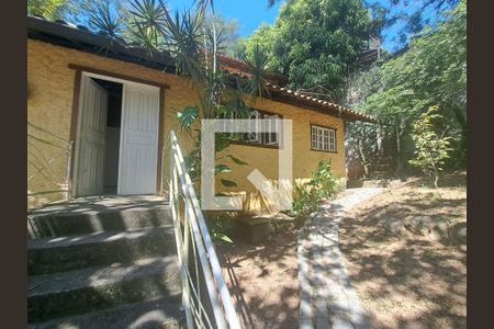 Casa à venda com 3 quartos, 203m² em Itaipu, Niterói