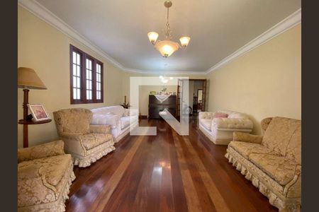 Casa à venda com 4 quartos, 368m² em São Francisco, Niterói