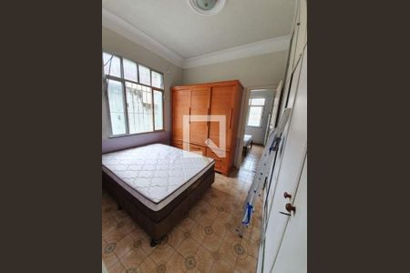 Casa à venda com 3 quartos, 104m² em Pé Pequeno, Niterói
