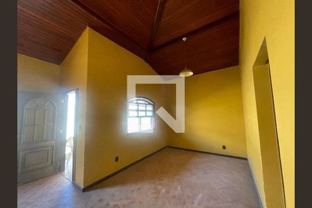 Casa à venda com 3 quartos, 120m² em Itaipu, Niterói