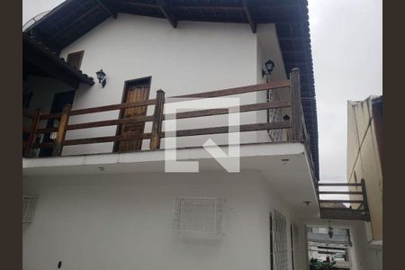 Casa à venda com 5 quartos, 270m² em São Francisco, Niterói