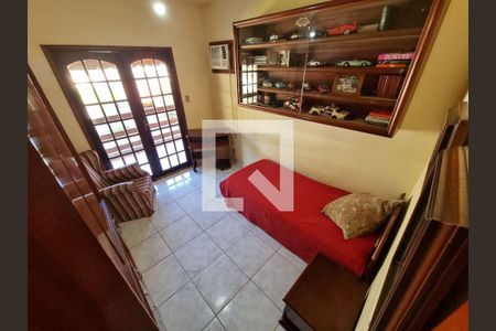 Casa à venda com 3 quartos, 150m² em Itaipu, Niterói