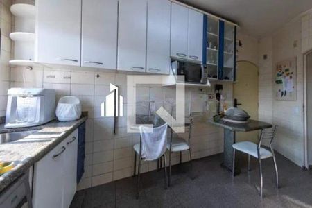 Apartamento para alugar com 3 quartos, 142m² em Jardim Avelino, São Paulo