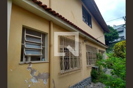 Casa à venda com 3 quartos, 230m² em Engenhoca, Niterói