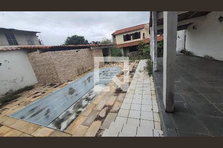 Casa à venda com 3 quartos, 199m² em Piratininga, Niterói